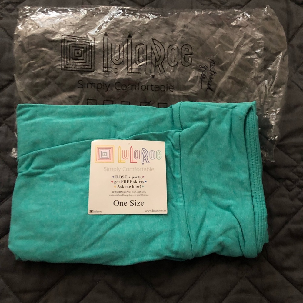 NWT solid lularoe OS leggings